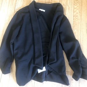 Maurice’s XL black blazer 3 quarter sleeves EUC